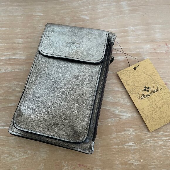 Patricia Nash Chiavella Leather Crossbody/Phone/Wallet Bag Antique Platinum - Picture 1 of 15